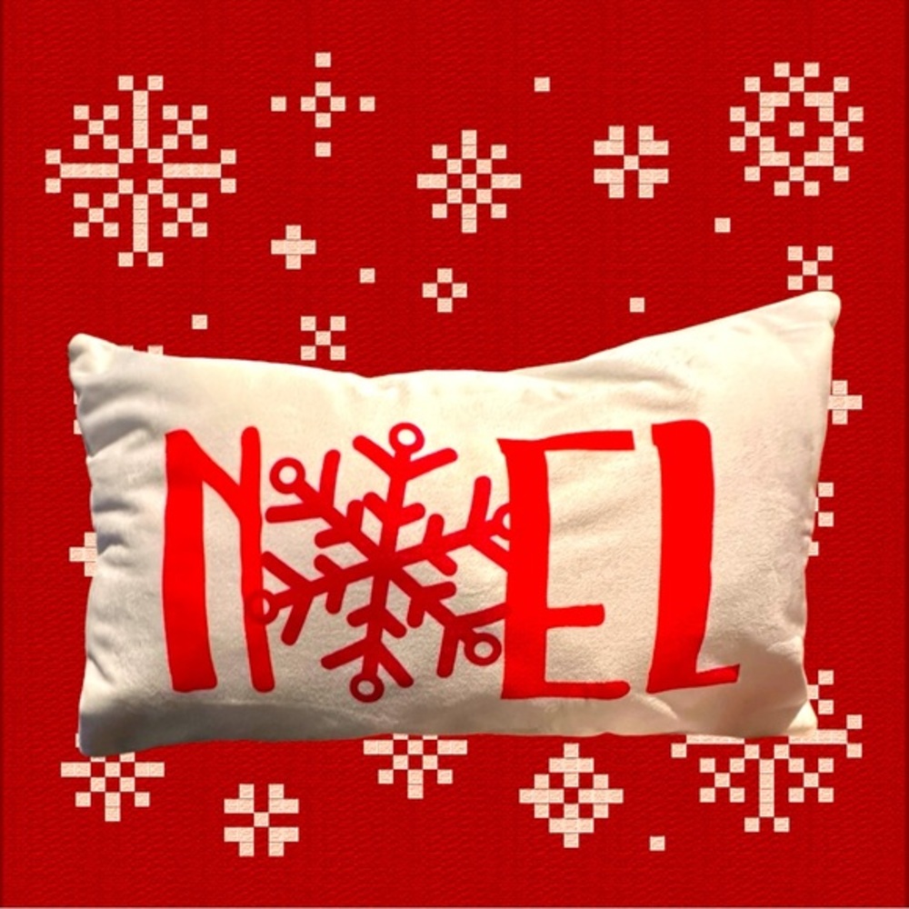 Christmas’s Throw pillow 12 x 20